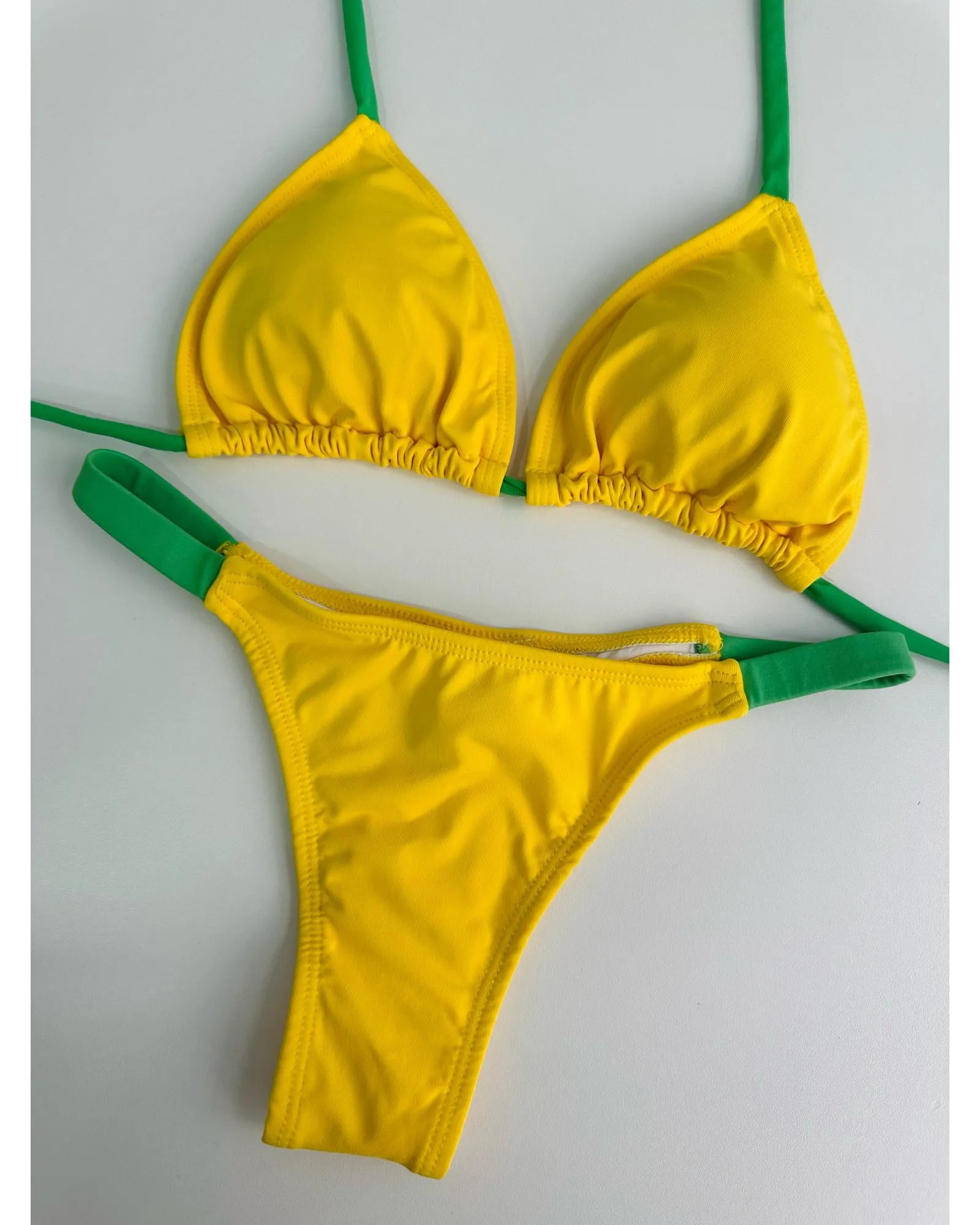 Biquini Verano - Amarelo com Verde - Poliamida - Loja de Roupa Feminina - Eleganza Style