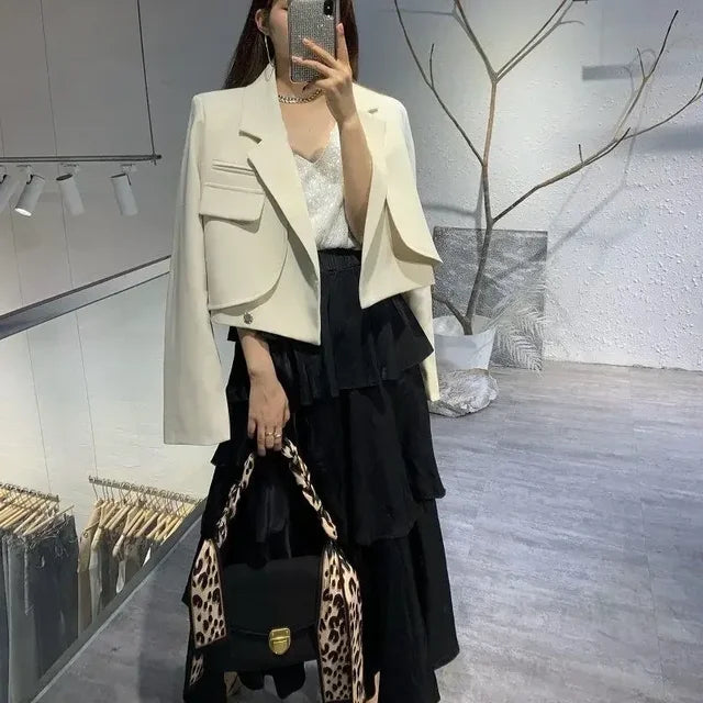 Blazer Feminino Para o Inverno - Lily - Bege - Loja de Roupa Feminina - Eleganza Style