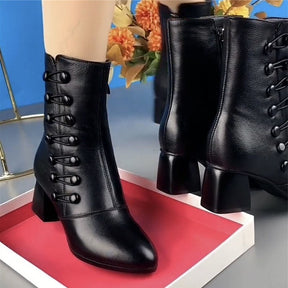 Bota Cano Curto Em Couro Italiano - Bota Roma - Loja de Roupa Feminina - Eleganza Style