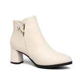 Bota Feminina de Inverno em Couro Legítimo Cano Curto Bege - Bota Vera - Loja de Roupa Feminina - Eleganza Style