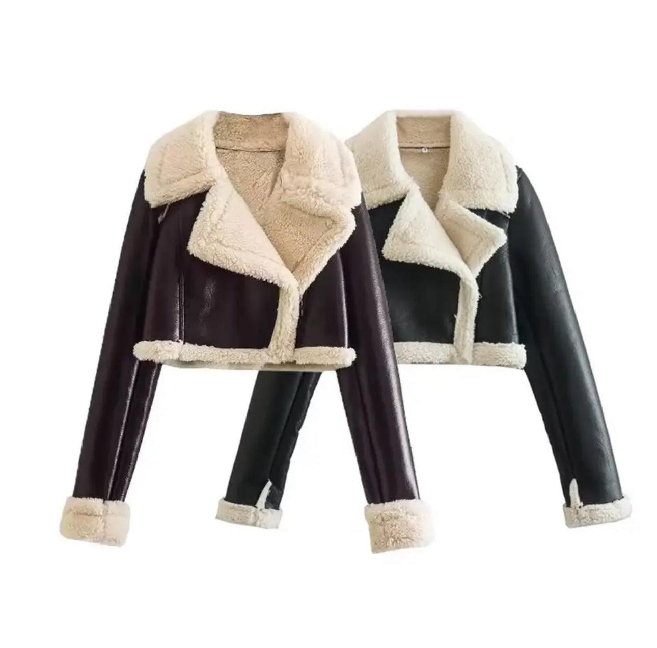 Jaqueta Feminina de Couro Peluciada, loja de roupa feminina eleganza style, Jaqueta Alaska - Eleganza Style