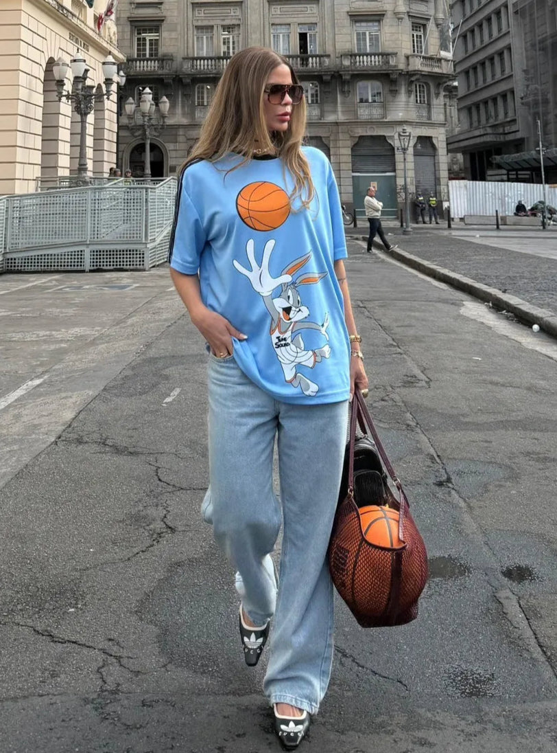 T-Shirt Camisa Oversize Basica Estampada - Pernalonga - Loja de Roupa Feminina - Eleganza Style