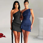 Vestido Curto Cetim Regulável Com Cauda - Barbara - Loja de Roupa Feminina - Eleganza Style