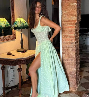 Vestido Longo Com Fenda Drapeado e Bordado - Dandara - Loja de Roupa Feminina - Eleganza Style